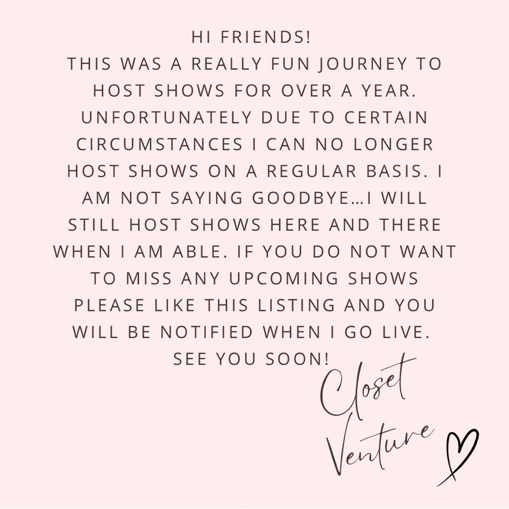 🚨 I AM LIVE 👀 Like this post to be notified when I go live 💗 - Picture 2 of 13